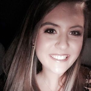 Meet your Posher, Shelby